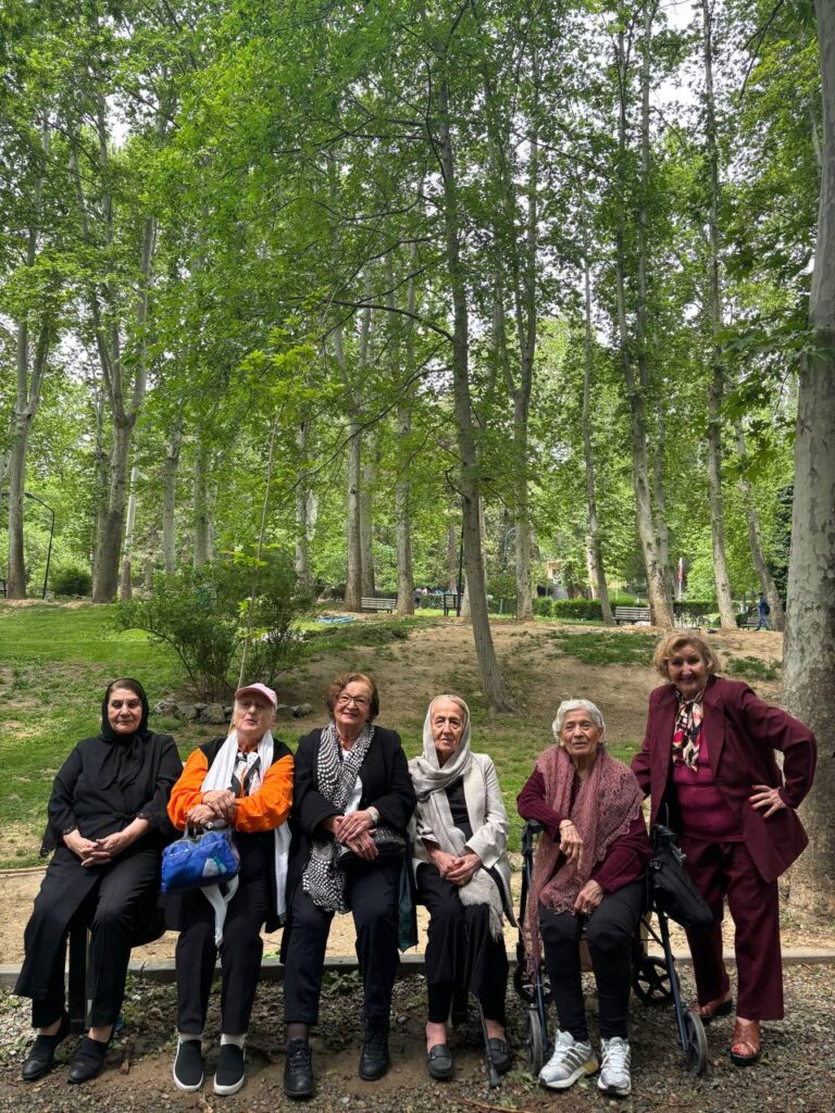 کاخ سعدآباد 1404